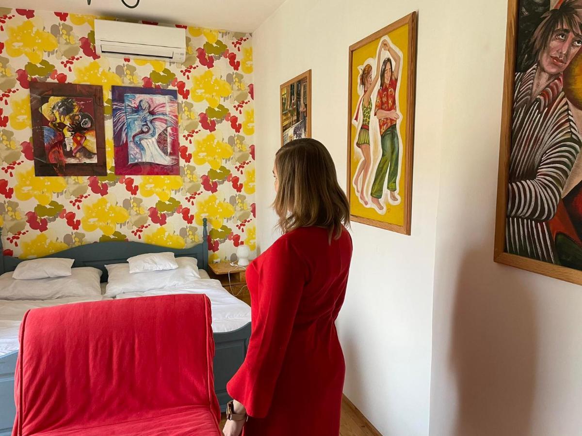 Villa Luca Mosonmagyaróvár Buitenkant foto