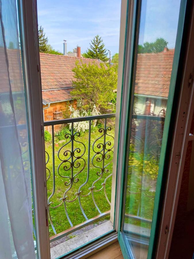 Villa Luca Mosonmagyaróvár Buitenkant foto
