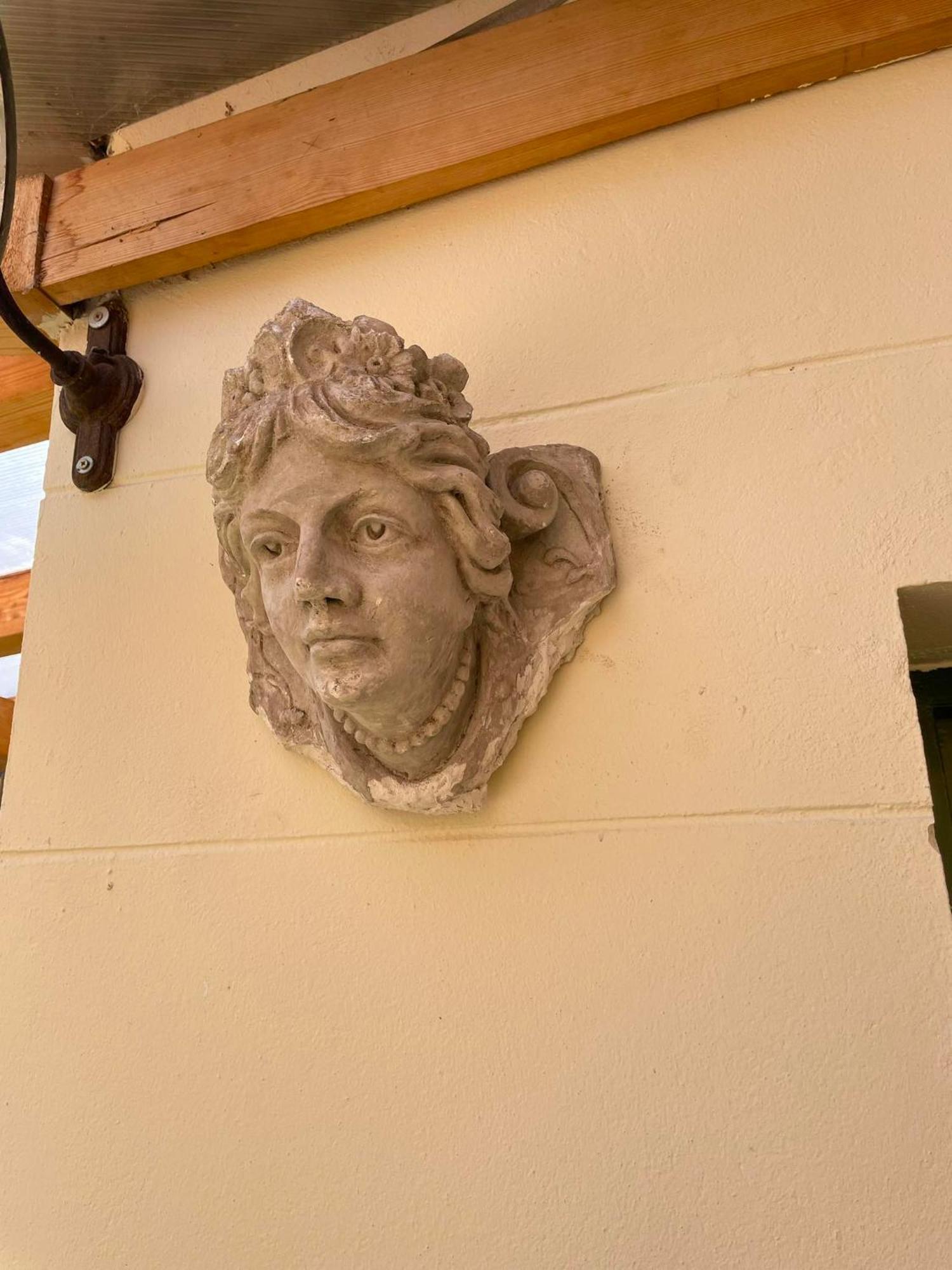 Villa Luca Mosonmagyaróvár Buitenkant foto
